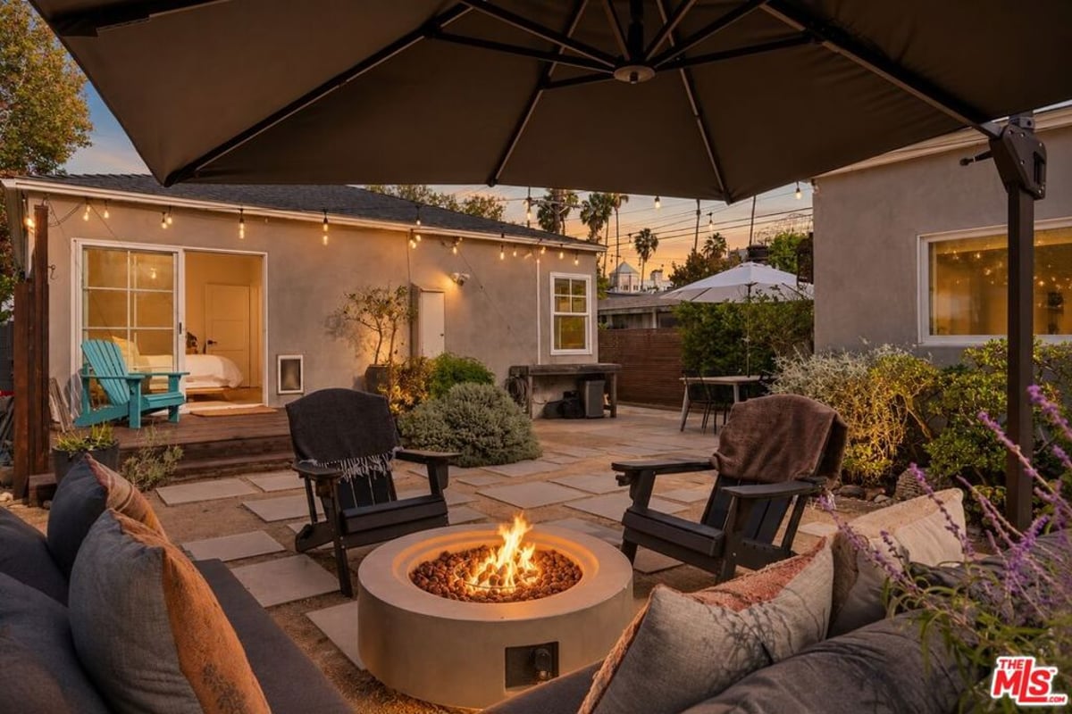 3001 Beach Avenue, Venice, CA 90291 — photo 1 of 31