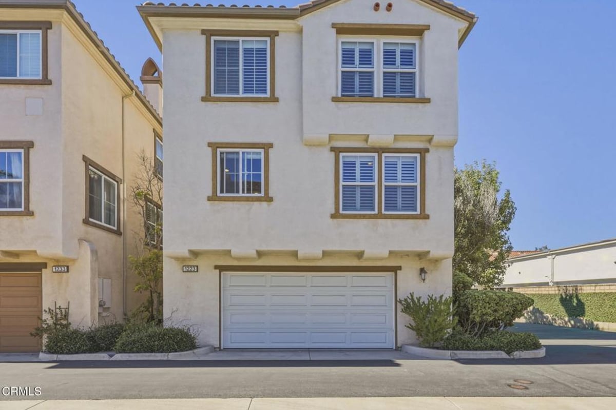 1223 Catalina Place, Oxnard, CA 93035 — photo 1 of 40