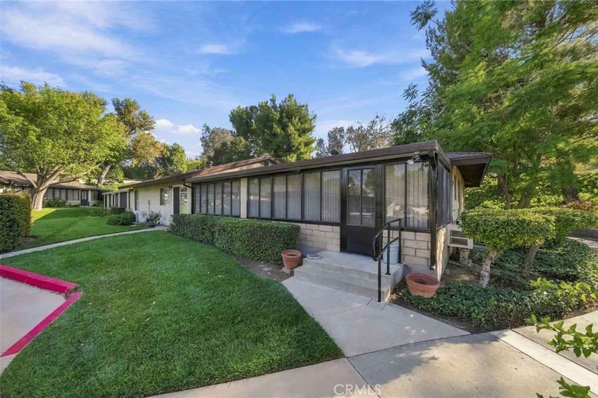 26335 Oak Highland A, Newhall, CA 91321 — photo 1 of 35