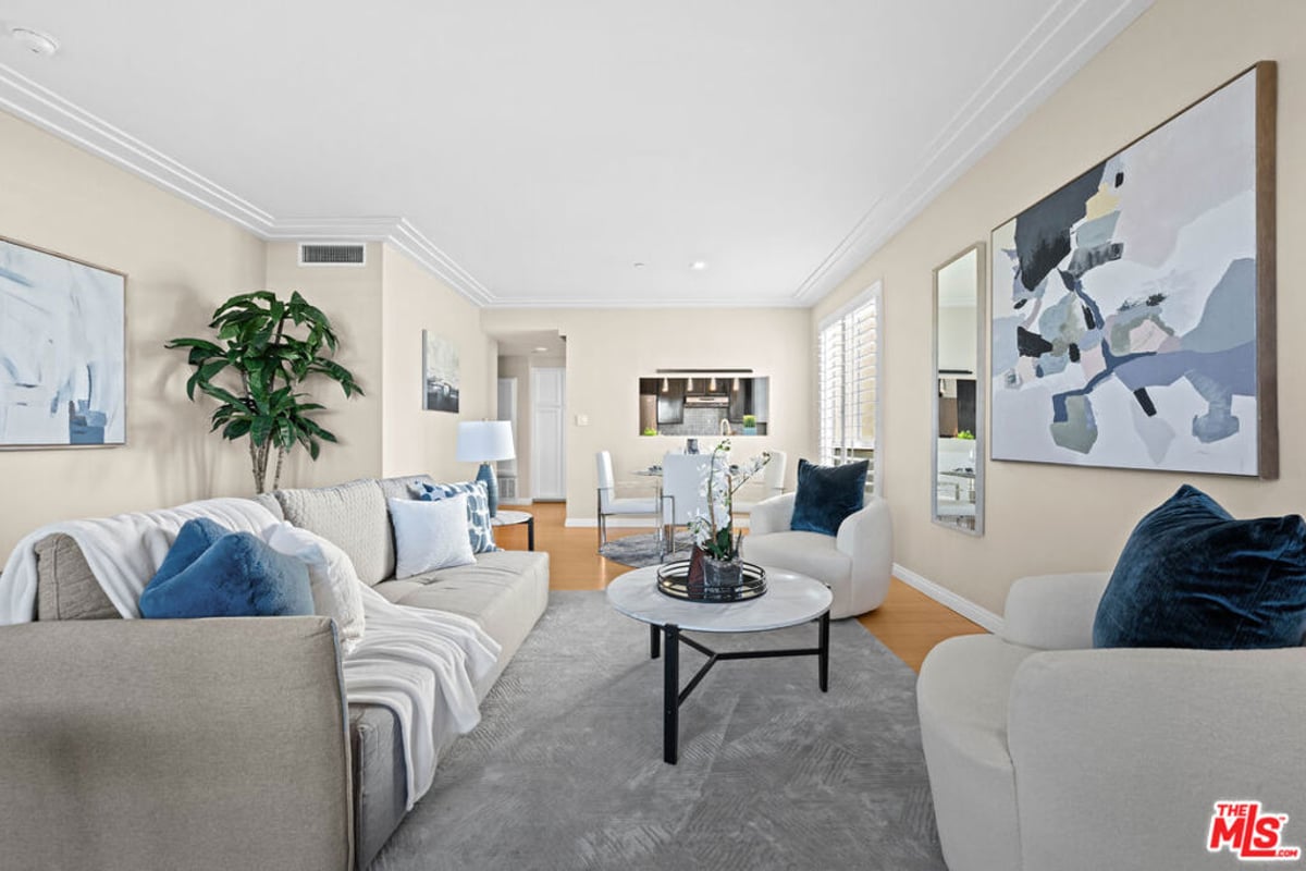 117 S Clark Drive 305, Los Angeles, CA 90048 — photo 1 of 32