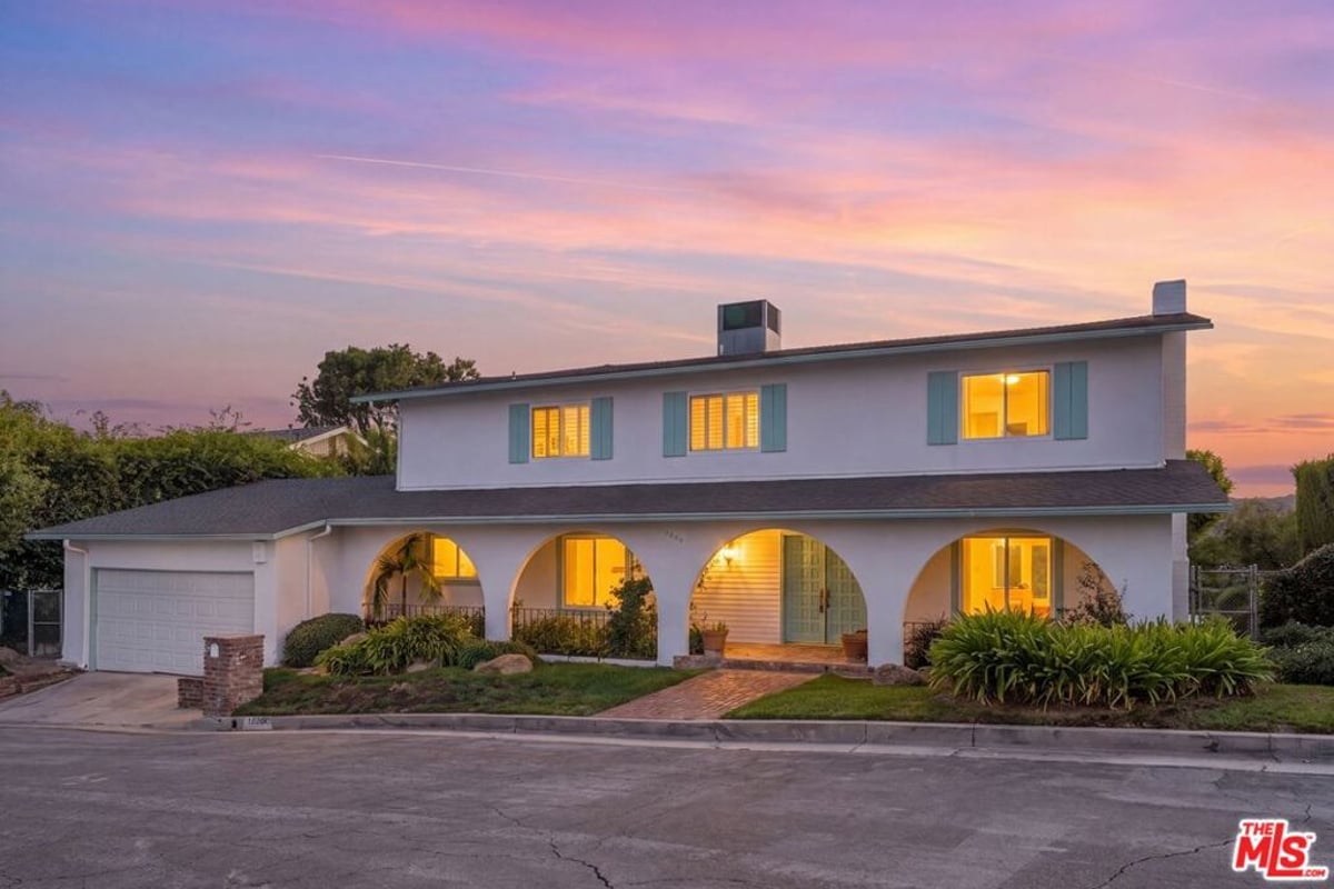 18800 Edleen Drive, Tarzana, CA 91356 — photo 1 of 52