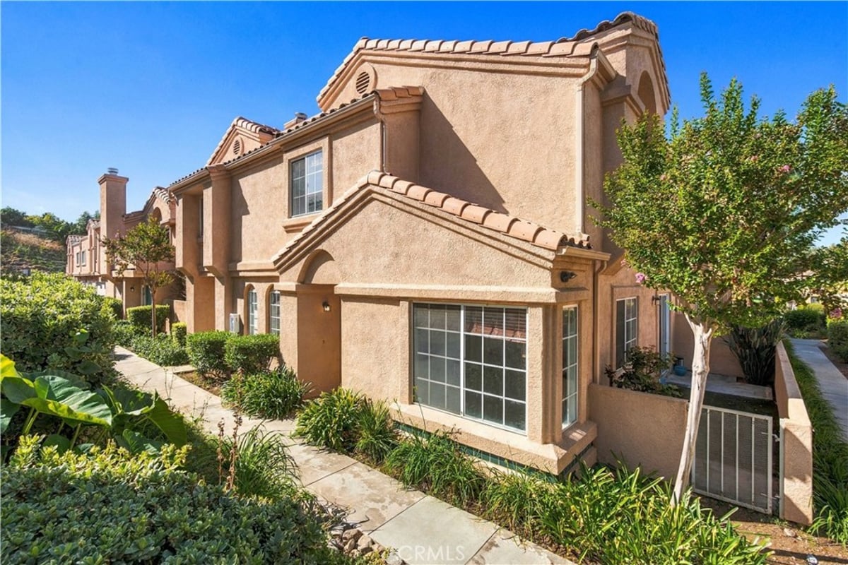 18818 Vista del Canon, Newhall, CA 91321 — photo 1 of 30