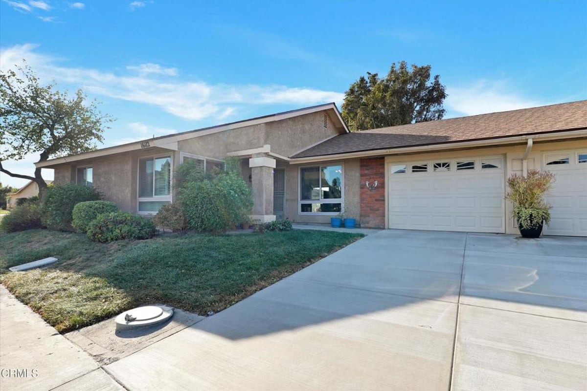 16112 Village 16, Camarillo, CA 93012 — photo 1 of 21