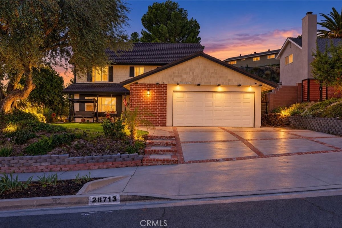 28711 Macklin Avenue, Canyon Country, CA 91387 — photo 1 of 75