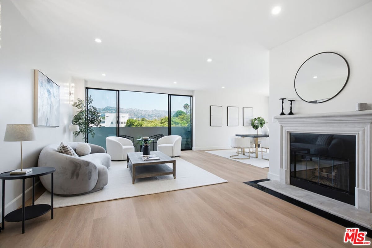 325 N Oakhurst Drive 405, Beverly Hills, CA 90210 — photo 1 of 75