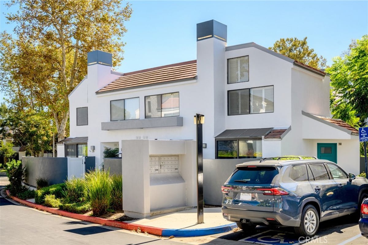2491 Chandler Avenue 240, Simi Valley, CA 93065 — photo 1 of 28