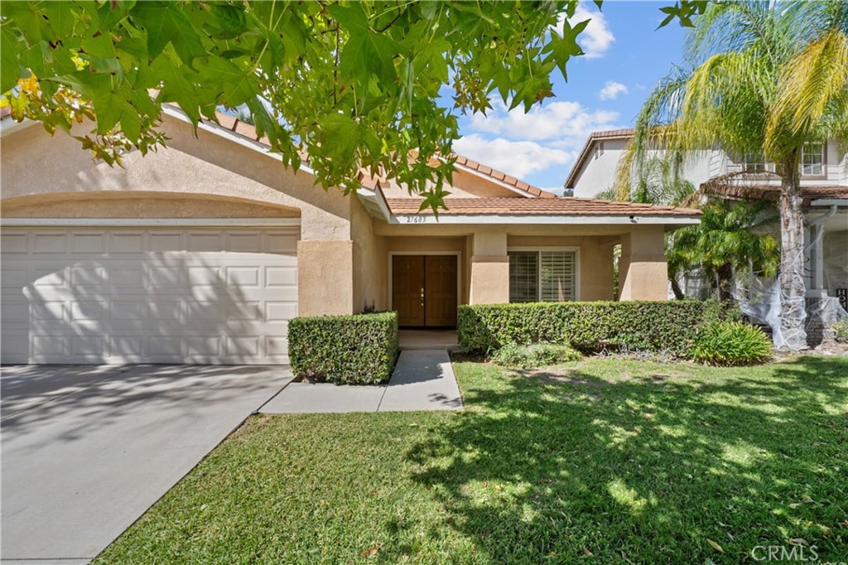 27683 Ron Ridge, Saugus, CA 91350 — photo 1 of 46