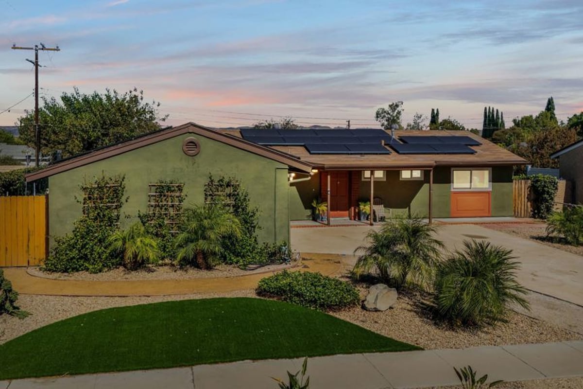1725 Hamilton Street, Simi Valley, CA 93065 — photo 1 of 40