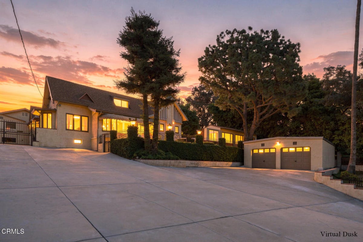 3267 Waverly Drive, Los Angeles, CA 90027 — photo 1 of 75