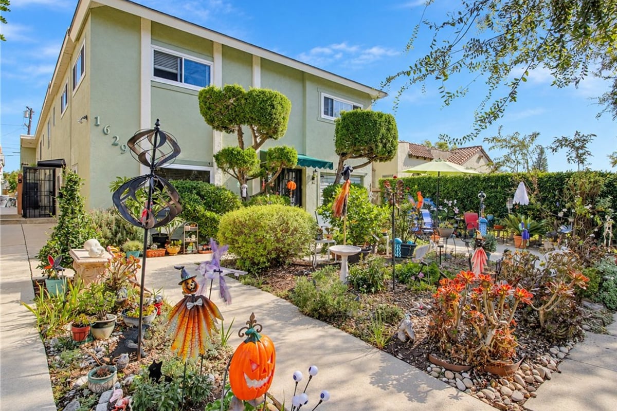 1629 Franklin 4, Santa Monica, CA 90404 — photo 1 of 30