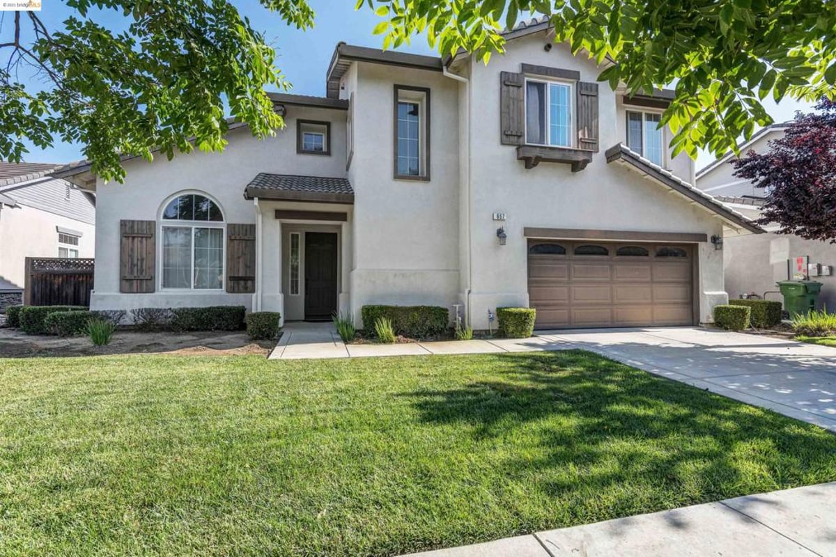 657 Ray St, Brentwood, CA 94513 — photo 1 of 18