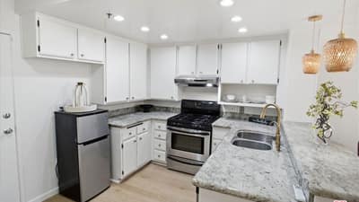 5143 Bakman Avenue 203, Los Angeles, CA, 91601 - image 1