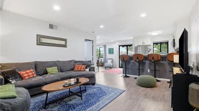 18530 Hatteras Street 337, Tarzana, CA, 91356 - image 1