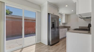 880 E Avenida De Las Flores, Thousand Oaks, CA, 91360 - image 1