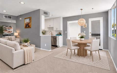 4501 Cedros Avenue 239, Sherman Oaks, CA 91403
