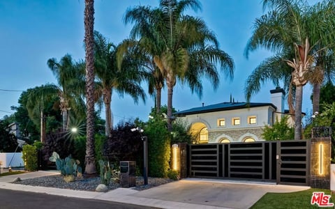 5170 Gloria Avenue, Encino, CA 91436