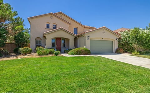 42327 42nd Street W, Quartz Hill, CA 93536