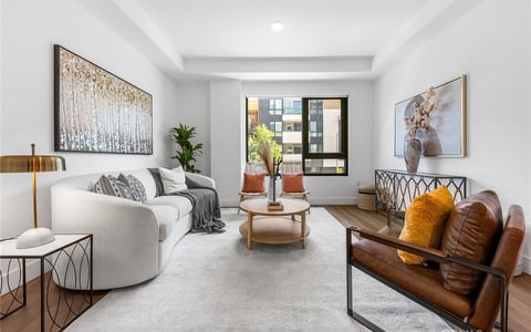 709 E Walnut Street 214, Pasadena, CA 91101