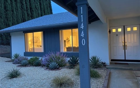 11440 Amigo, Los Angeles, CA 91326