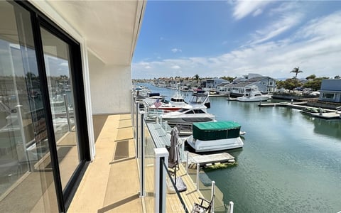 4630 Eastbourne Bay, Oxnard, CA 93035