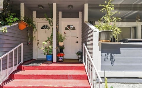 6926 Kester Avenue 2, Van Nuys, CA 91405
