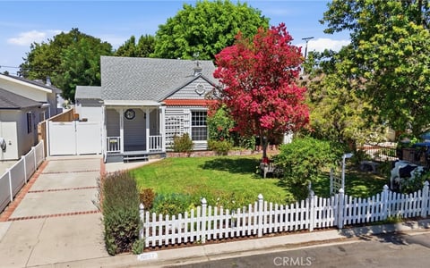 11957 Collins Street, Valley Village, CA 91607