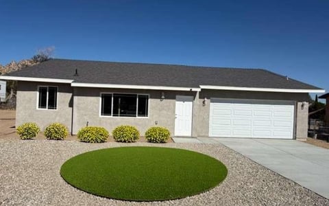 40063 176Th ST, Lake Los Angeles, CA 93591