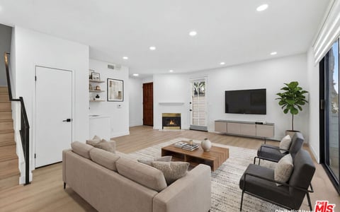 1754 11th Street 101, Santa Monica, CA 90404