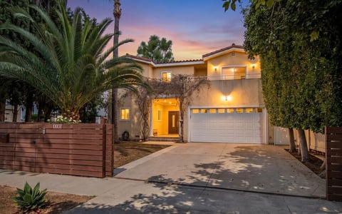 4343 Shadyglade Avenue, Studio City, CA 91604
