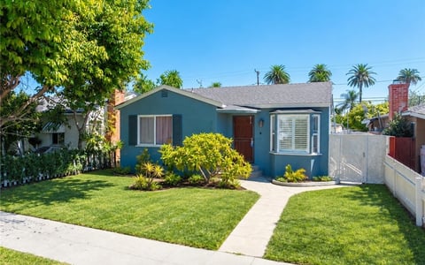 2746 Easy, Long Beach, CA 90810
