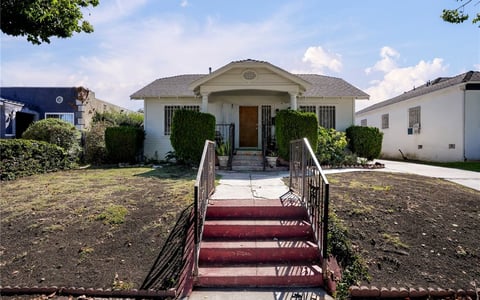 2922 W 74th Street, Los Angeles, CA 90043