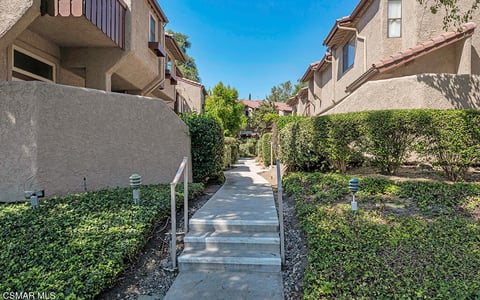 2445 Chandler Avenue 3, Simi Valley, CA 93065