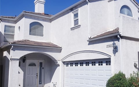 17727 Merridy Street, Northridge, CA 91325