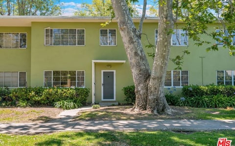 5516 Village Green, Los Angeles, CA 90016
