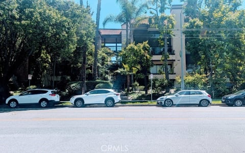13214 Moorpark 108, Sherman Oaks, CA 91423
