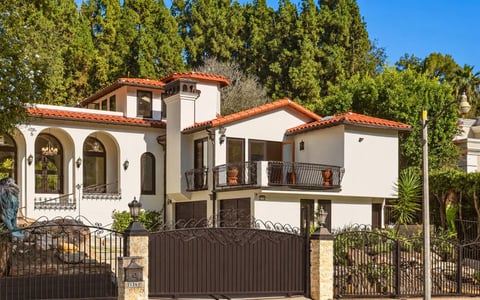 1260 Roscomare Road, Los Angeles, CA 90077