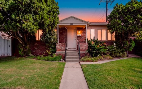 4190 Commonwealth Avenue, Culver City, CA 90232