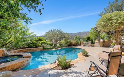 25730 Hawthorne Place, Stevenson Ranch, CA 91381