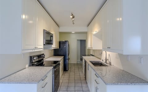 5950 Buckingham 410, Culver City, CA 90230