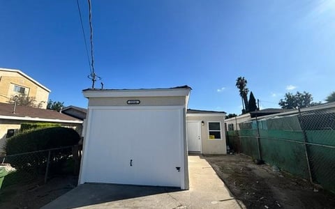 2214 E 111th, Los Angeles, CA 90059