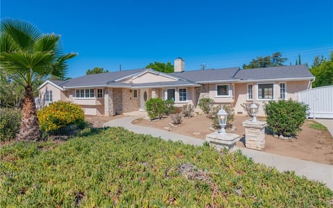 2815 E Mesa, West Covina, CA 91791