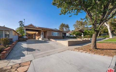 1051 E Verdugo Avenue, Burbank, CA 91501