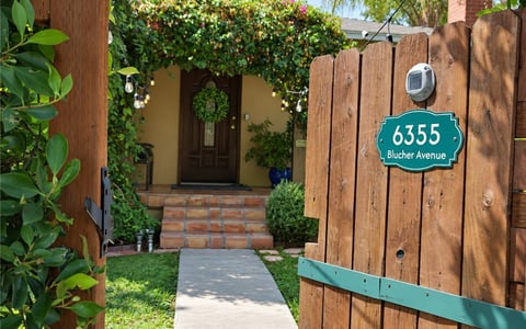6355 Blucher Avenue, Van Nuys, CA 91411