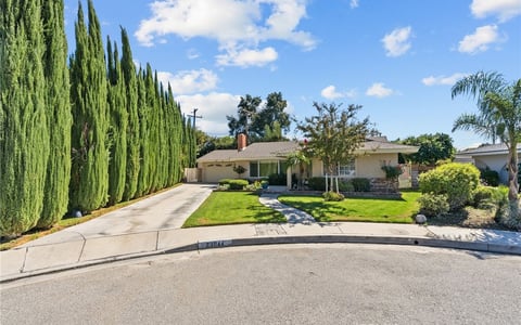 23044 Hilse, Newhall, CA 91321