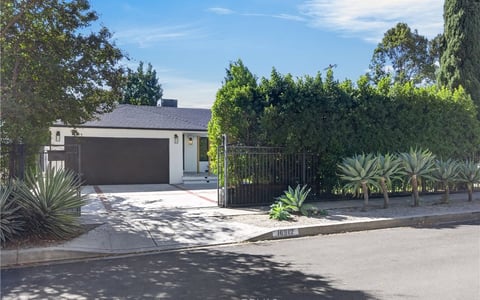 16912 Marlin Place, Lake Balboa, CA 91406