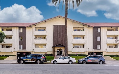 1422 Rock Glen Avenue 203, Glendale, CA 91205
