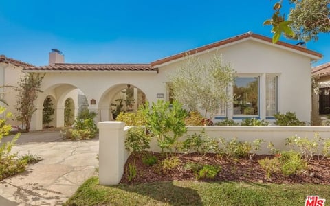 1067 S Point View Street, Los Angeles, CA 90035