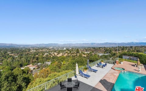 3324 Alana Drive, Sherman Oaks, CA 91403