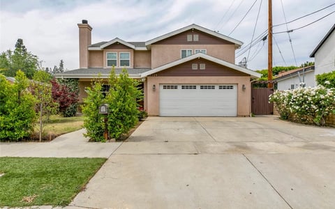 7129 Forbes Avenue, Lake Balboa, CA 91406