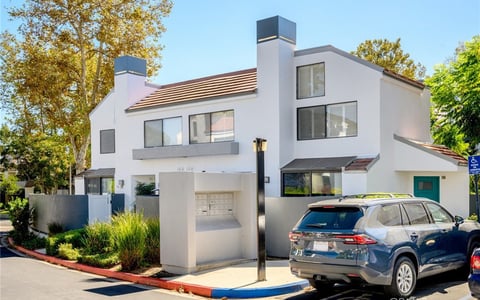 2491 Chandler Avenue 240, Simi Valley, CA 93065